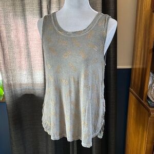Women's Gray and Gold Pineapple Sleeveless Top